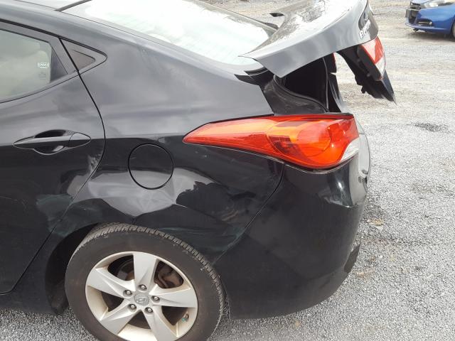 2011 HYUNDAI ELANTRA GL 5NPDH4AE3BH043216