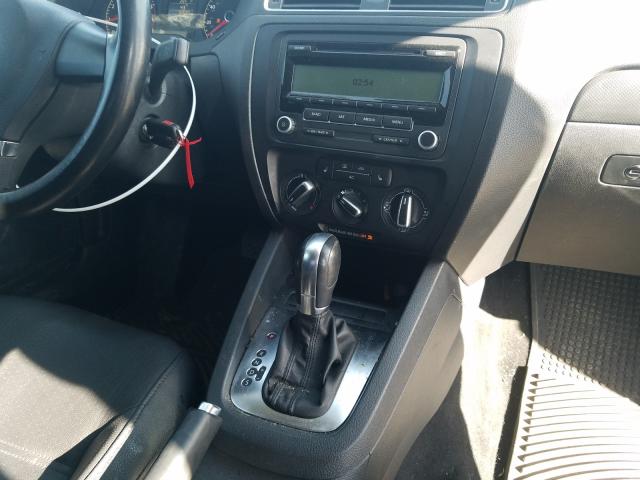 2011 VOLKSWAGEN JETTA SE 3VWDZ7AJ9BM393226
