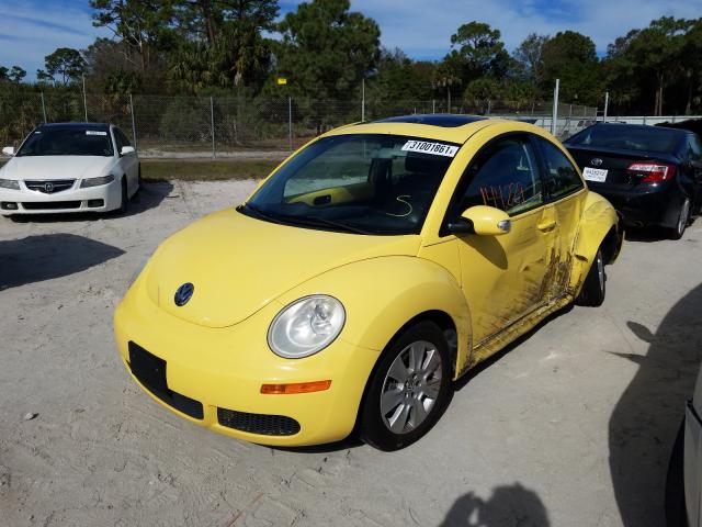 2010 VOLKSWAGEN NEW BEETLE 3VWRW3AG3AM029135