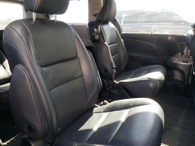 2018 TOYOTA SIENNA SE 5TDXZ3DC3JS915577