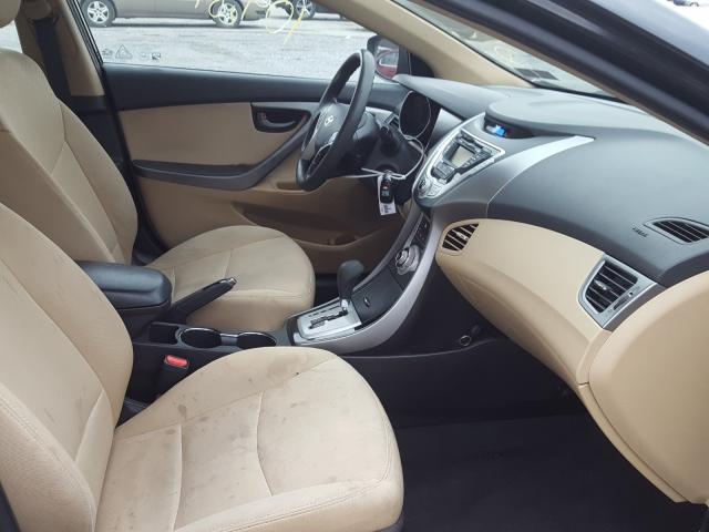 2011 HYUNDAI ELANTRA GL 5NPDH4AE3BH043216