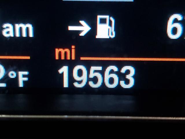 2018 BMW 320 I WBA8A9C56JAH14593