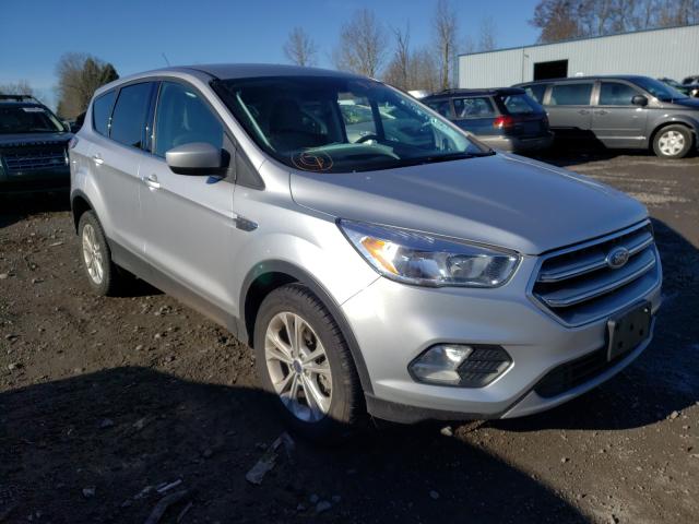 2017 FORD ESCAPE SE - 1FMCU9GD9HUA15529