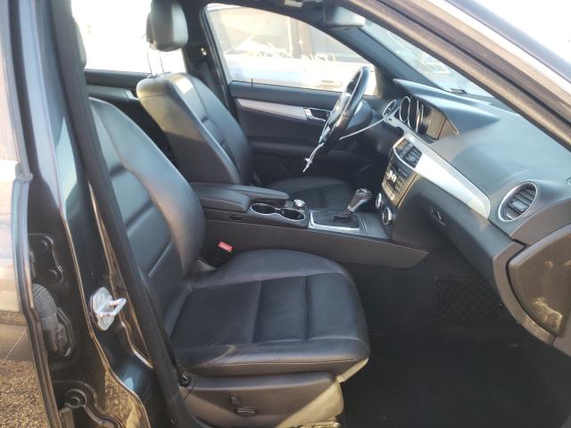 2012 MERCEDES-BENZ C 250 - WDDGF4HBXCR220570