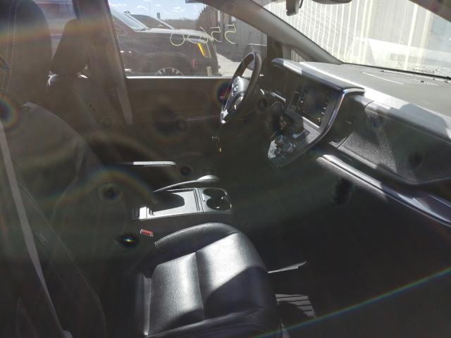 2018 TOYOTA SIENNA SE 5TDXZ3DC3JS915577