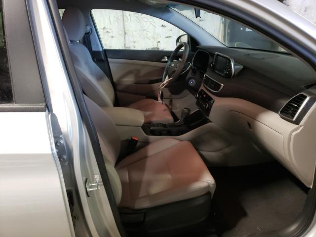 2019 HYUNDAI TUCSON SE KM8J2CA49KU891382