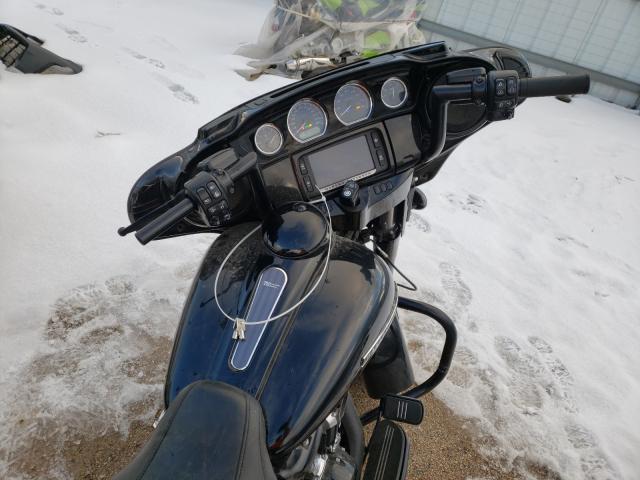 2018 HARLEY-DAVIDSON FLHXS STRE 1HD1KRC1XJB616879