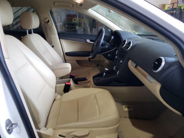 2011 AUDI A3 PREMIUM WAUBJBFM2BA071058