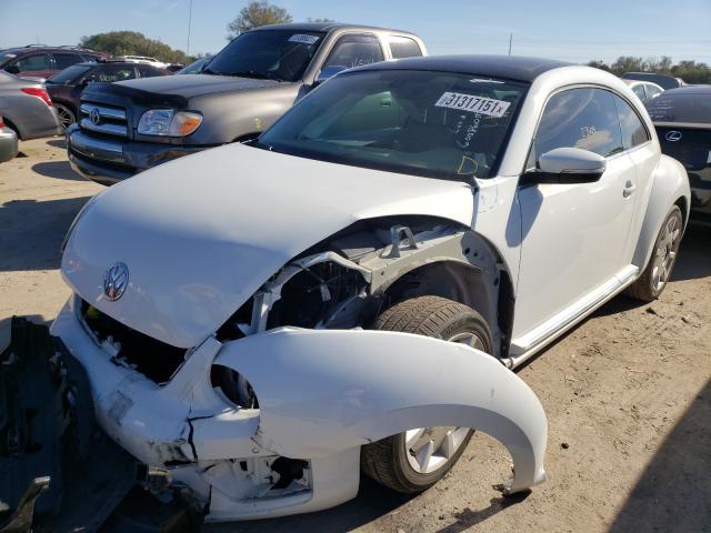 2018 VOLKSWAGEN BEETLE SE 3VWJD7ATXJM725739