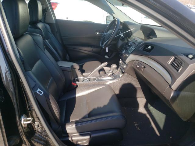 2017 ACURA ILX BASE W 19UDE2F35HA000678