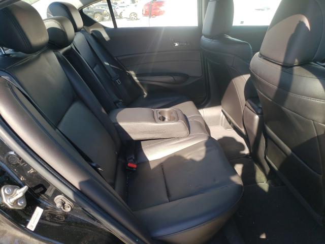2017 ACURA ILX BASE W 19UDE2F35HA000678
