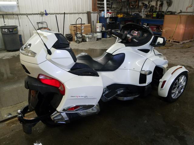 2016 CAN-AM SPYDER ROA 2BXNBDD26GV002698