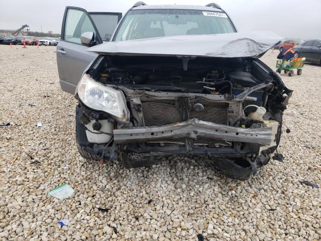 2011 SUBARU FORESTER L JF2SHAEC9BH740498