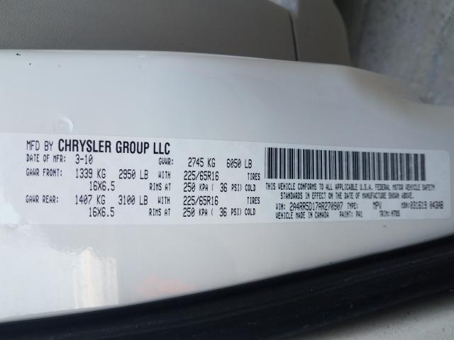 2010 CHRYSLER TOWN & COU 2A4RR5D17AR270907