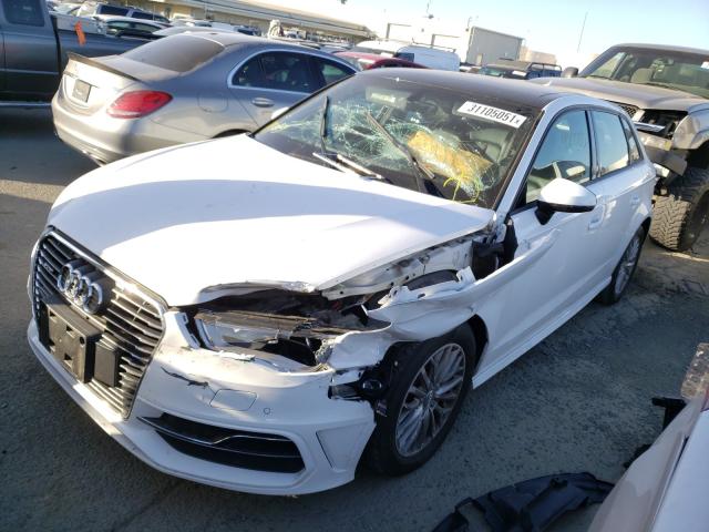 2016 AUDI A3 E-TRON WAUVPBFF6GA096808
