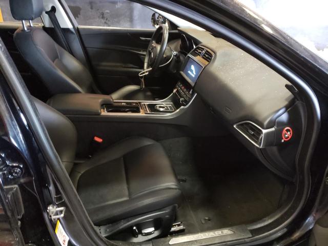 2019 JAGUAR XE SAJAR4FX9KCP52207