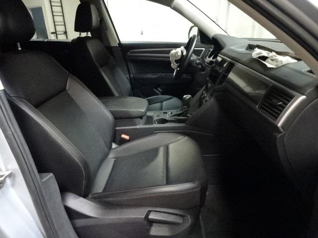 2019 VOLKSWAGEN ATLAS SE 1V2WR2CA1KC566085