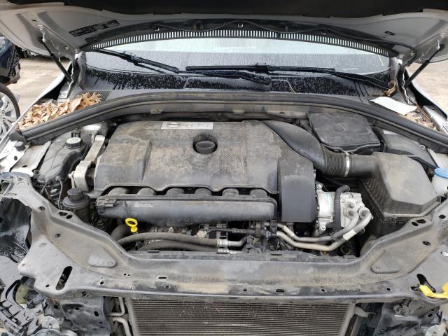2014 VOLVO XC60 T6 YV4902DZ7E2551739