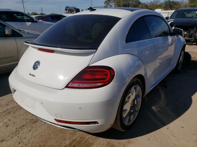 2018 VOLKSWAGEN BEETLE SE 3VWJD7ATXJM725739