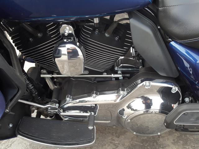 2016 HARLEY-DAVIDSON FLTRU 1HD1KGL32GB614719