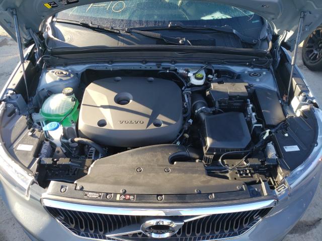 2021 VOLVO XC40 T4 MO YV4AC2HK1M2419687