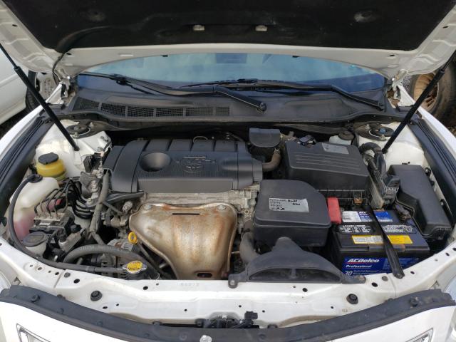 2011 TOYOTA CAMRY 4T1BF3EK4BU586180