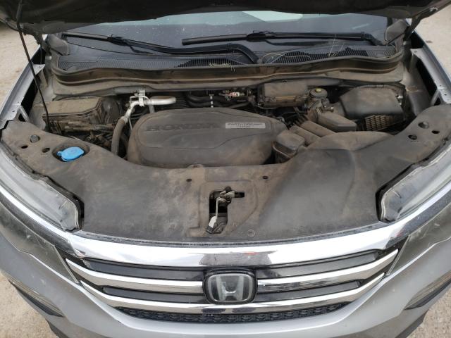 2016 HONDA PILOT TOUR 5FNYF5H95GB042189