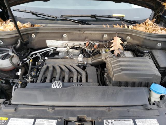 2018 VOLKSWAGEN ATLAS 1V2HR2CA3JC511788