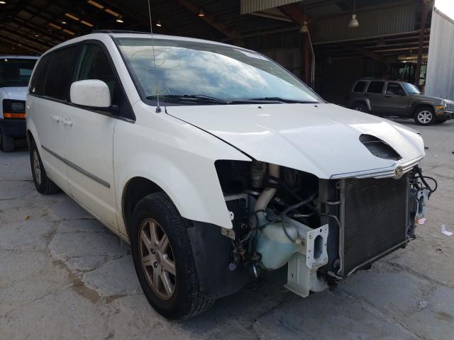 2010 CHRYSLER TOWN & COU 2A4RR5D17AR270907