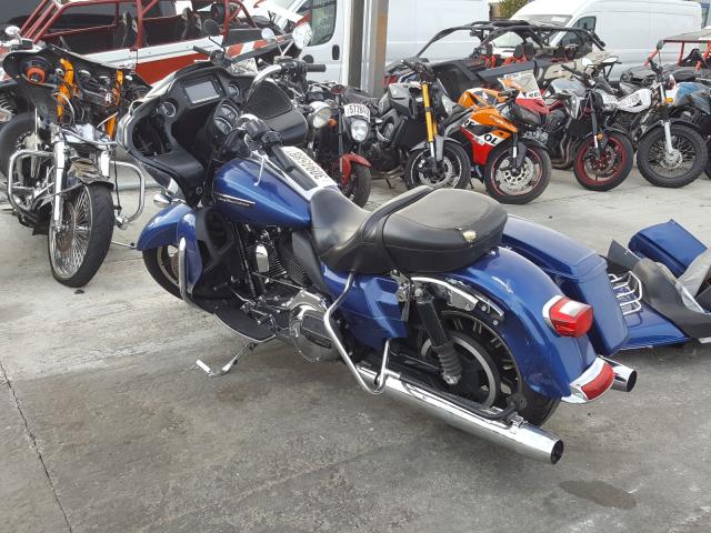 2016 HARLEY-DAVIDSON FLTRU 1HD1KGL32GB614719
