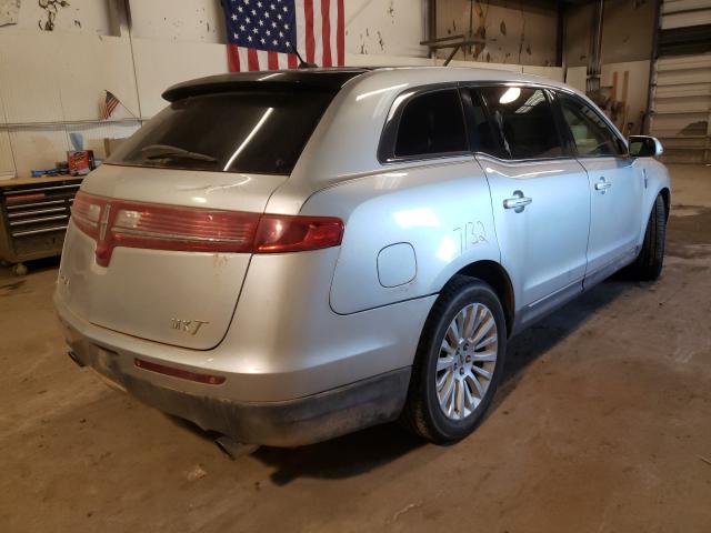 Lincoln MKT 2012