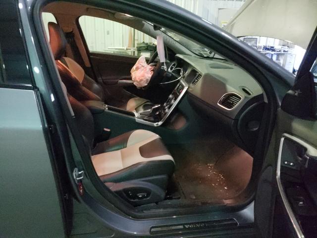2016 VOLVO S60 CROSS YV4612UM3G2001364