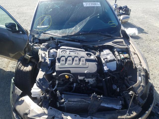 2015 VOLKSWAGEN PASSAT SEL 1VWCV7A33FC117897