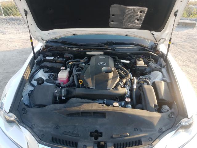 2016 LEXUS IS 200T JTHBA1D26G5029781