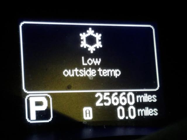 2016 NISSAN LEAF SV 1N4BZ0CP4GC300128