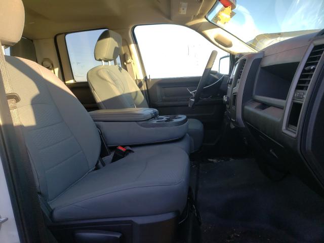 2019 RAM 1500 CLASS 1C6RR7FG0KS700545