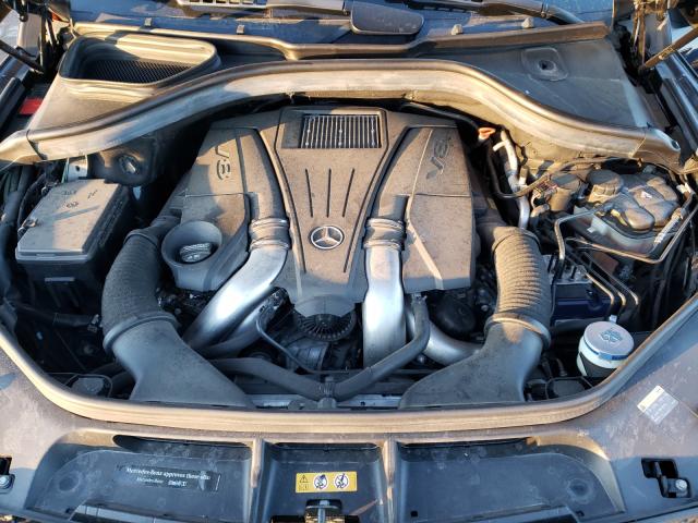 2015 MERCEDES-BENZ GL 550 4MA 4JGDF7DE5FA604351