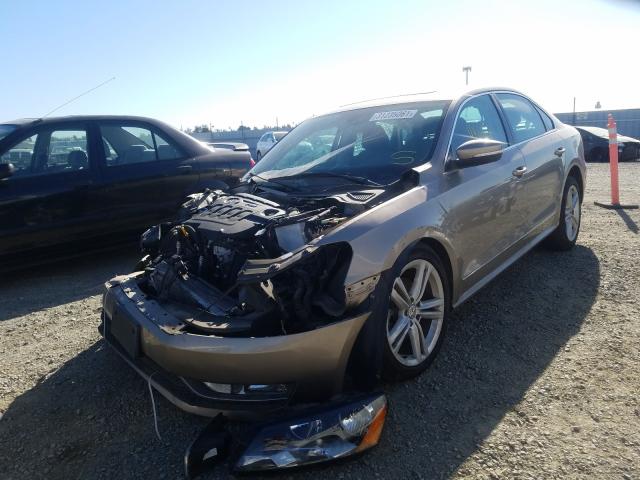 2015 VOLKSWAGEN PASSAT SEL 1VWCV7A33FC117897