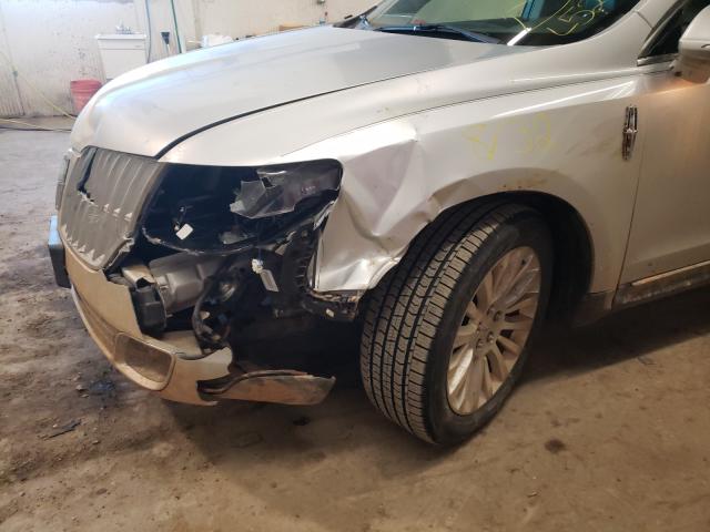 2012 LINCOLN MKT 2LMHJ5AT6CBL52945