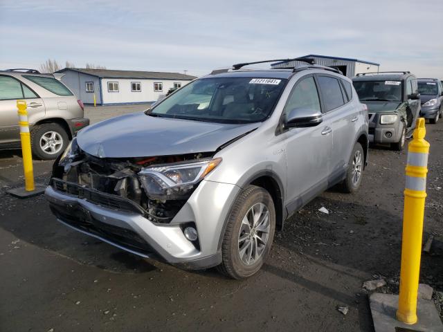 2018 TOYOTA RAV4 HV LE JTMRJREV3JD240392