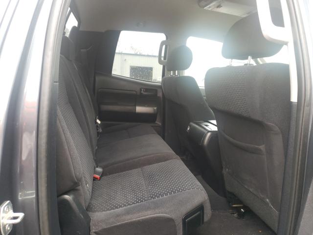 2010 TOYOTA TUNDRA DOU - 5TFUY5F18AX137350