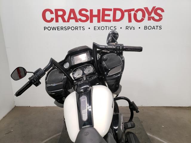 2018 HARLEY-DAVIDSON FLTRXS ROA 1HD1KTC3XJB641599
