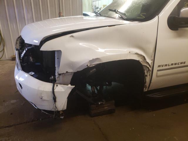 2011 CHEVROLET AVALANCHE 3GNTKGE39BG250684