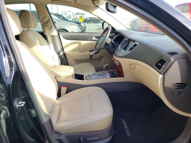 2012 HYUNDAI GENESIS 4. KMHGC4DF7CU171753