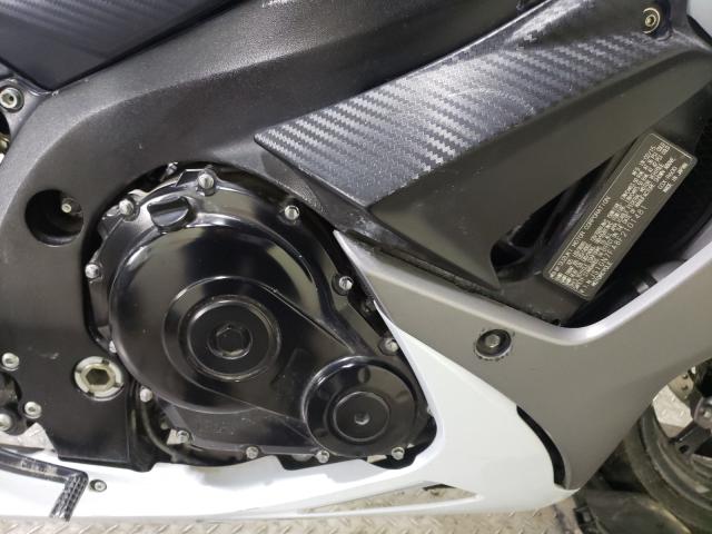 2015 SUZUKI GSX-R600 JS1GN7FA8F2101481