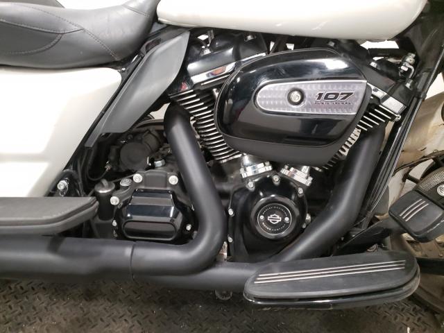 2018 HARLEY-DAVIDSON FLTRXS ROA 1HD1KTC3XJB641599