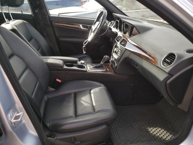 2013 MERCEDES-BENZ C 250 - WDDGF4HB6DR279097