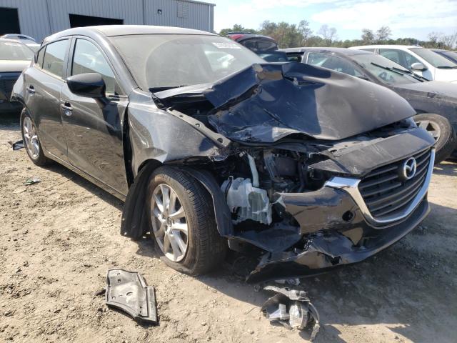 3MZBN1K7XHM103958 MAZDA 3 Photo 1