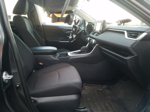 2019 TOYOTA RAV4 XLE - 2T3P1RFV4KC010985