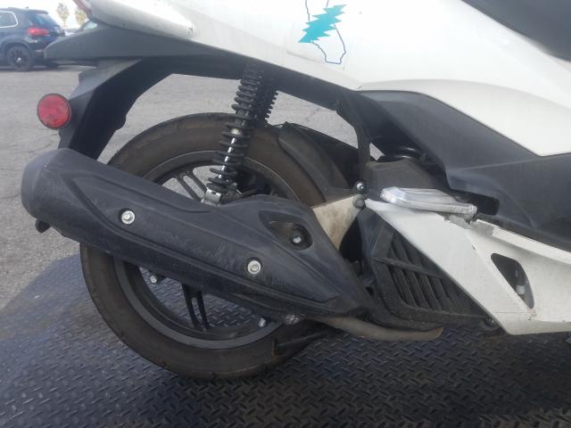 2015 HONDA PCX 150 RLHKF1806FY002542
